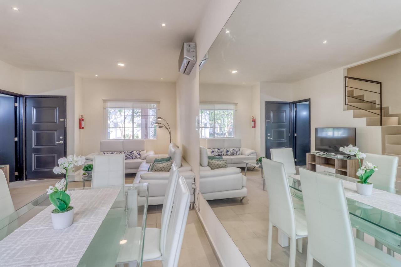 Selvanova Coto 4b, Flamingos 437f Villa Playa del Carmen